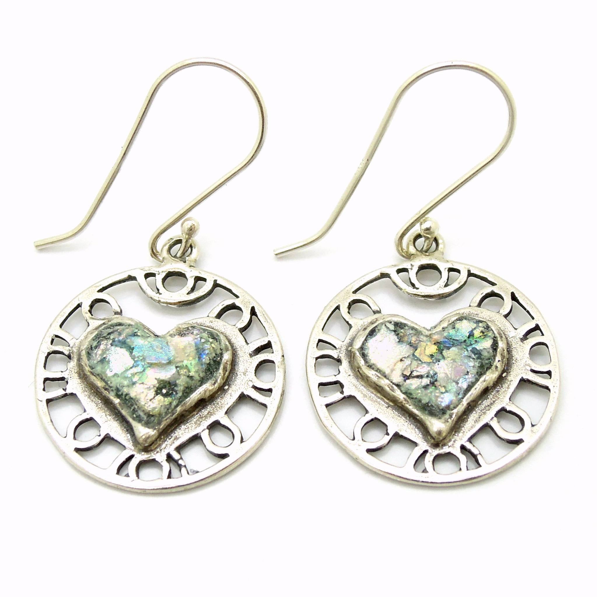 Billede af Hjerte øreringe i sølv med romersk glas