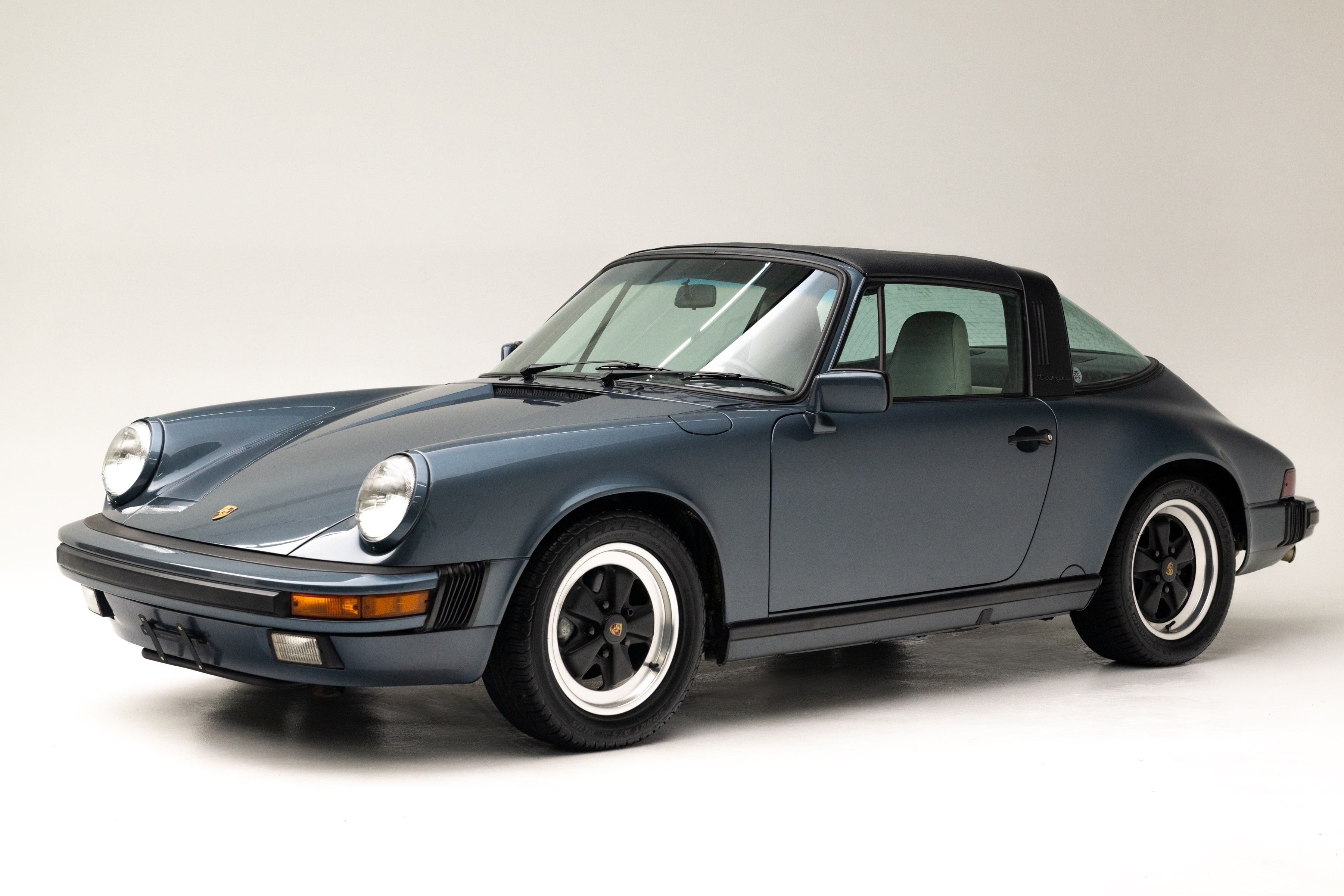 1987 Porsche 911 Carrera Targa G50: Venetian Blue Metallic – CURRUS