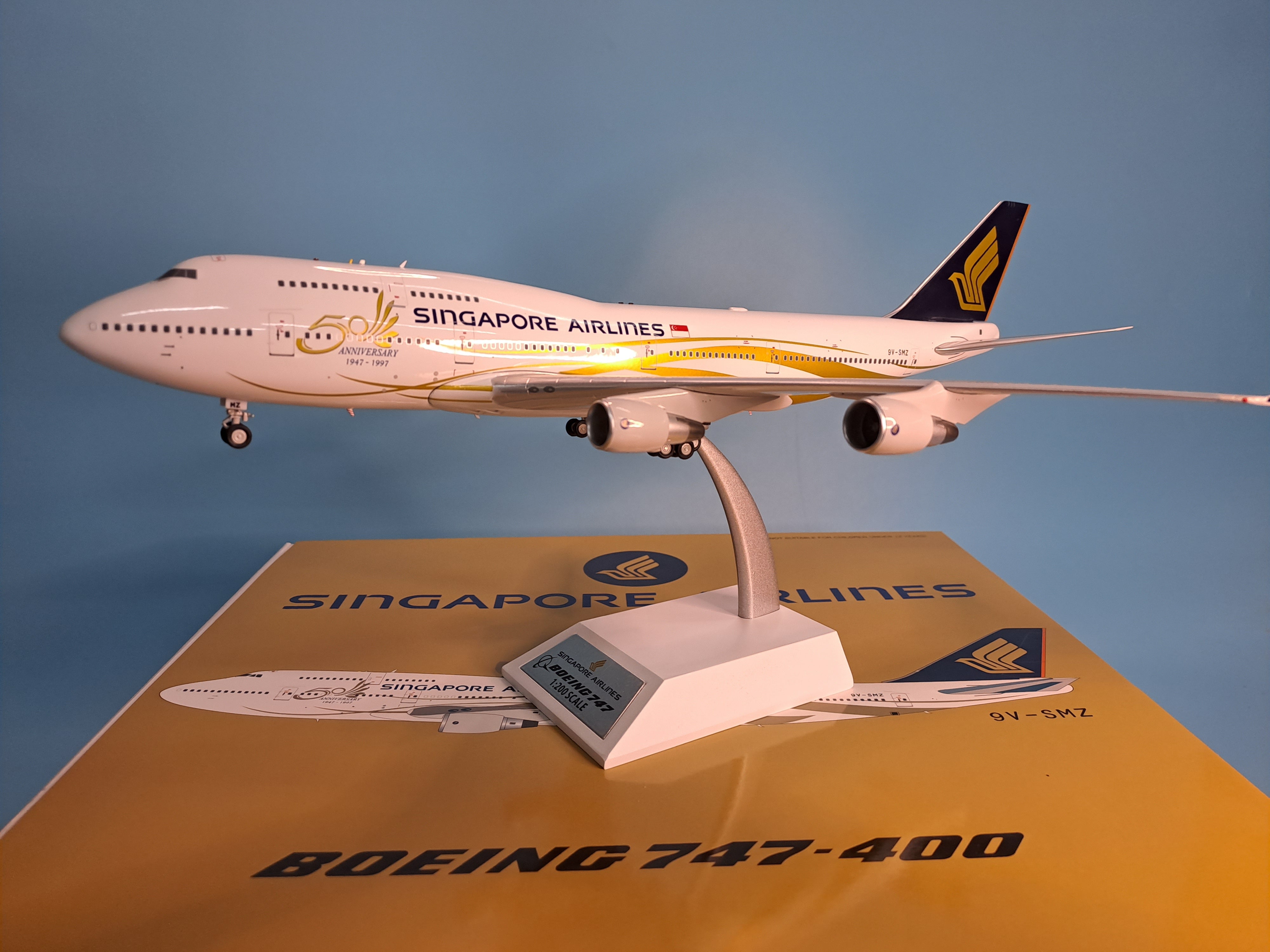 1/400 シンガポール航空 ボーイング Ｂ７４７－２００ ９Ｖ－ＳＱＳ