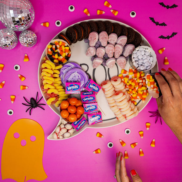 How to Make a Halloween Snack Board (aka Char'Boo'terie Board)