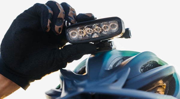 Mounting a bike helmet light to different helmets