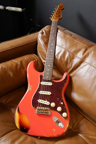 fender stratocaster sunburst red pickguard