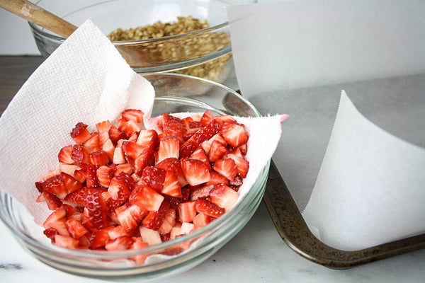 Stir Sweetener Strawberry Breakfast Bar Prep