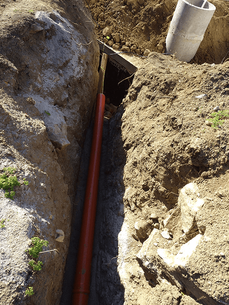 Main sewer pipe installation 01