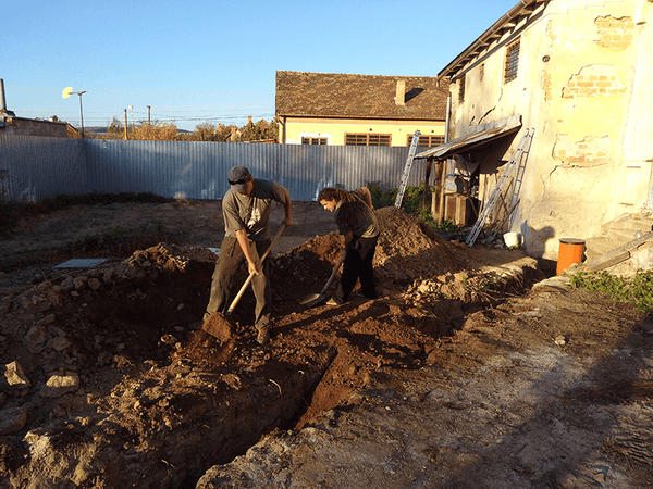 Main sewer pipe installation 09