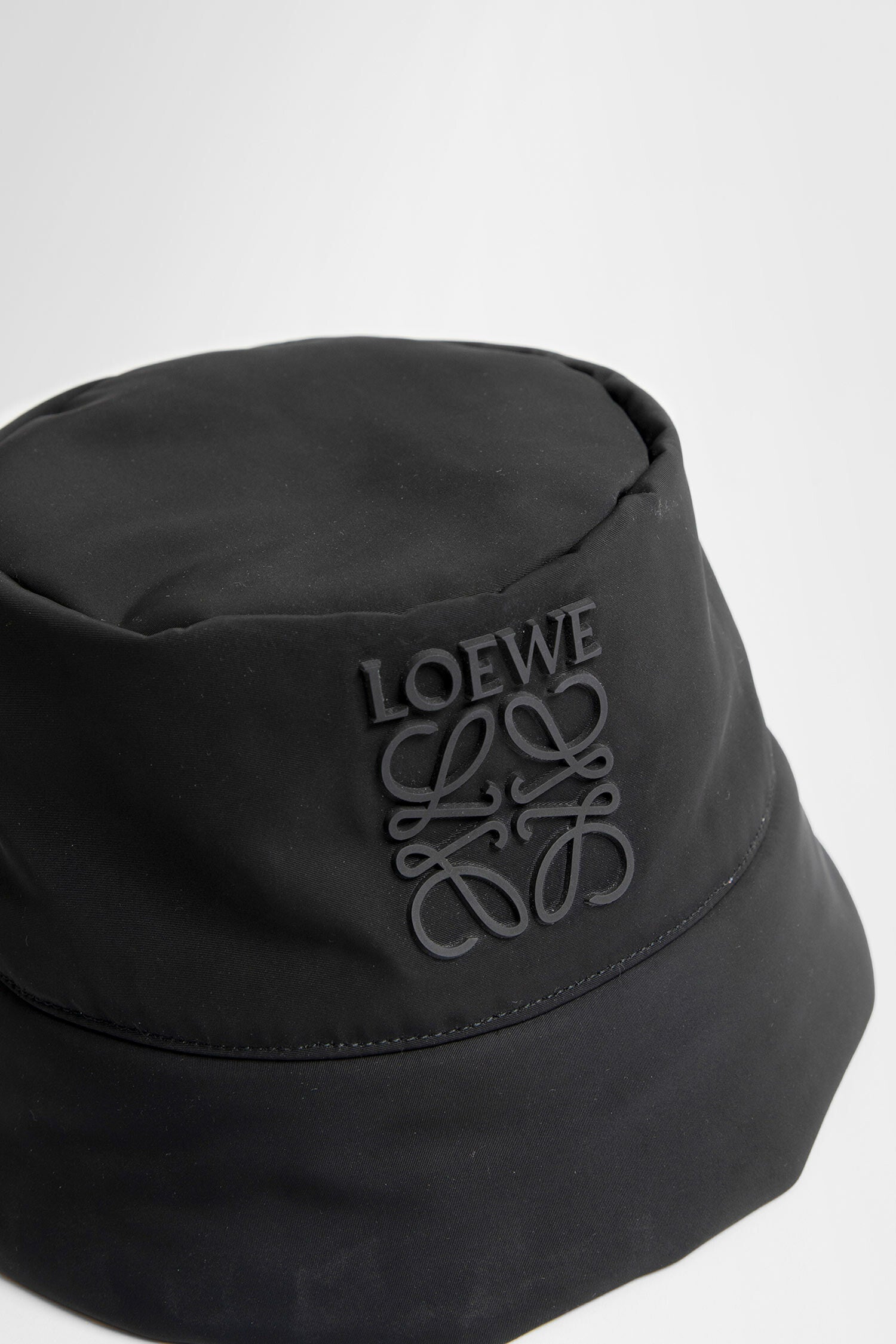 LOEWE MAN BLACK HATS