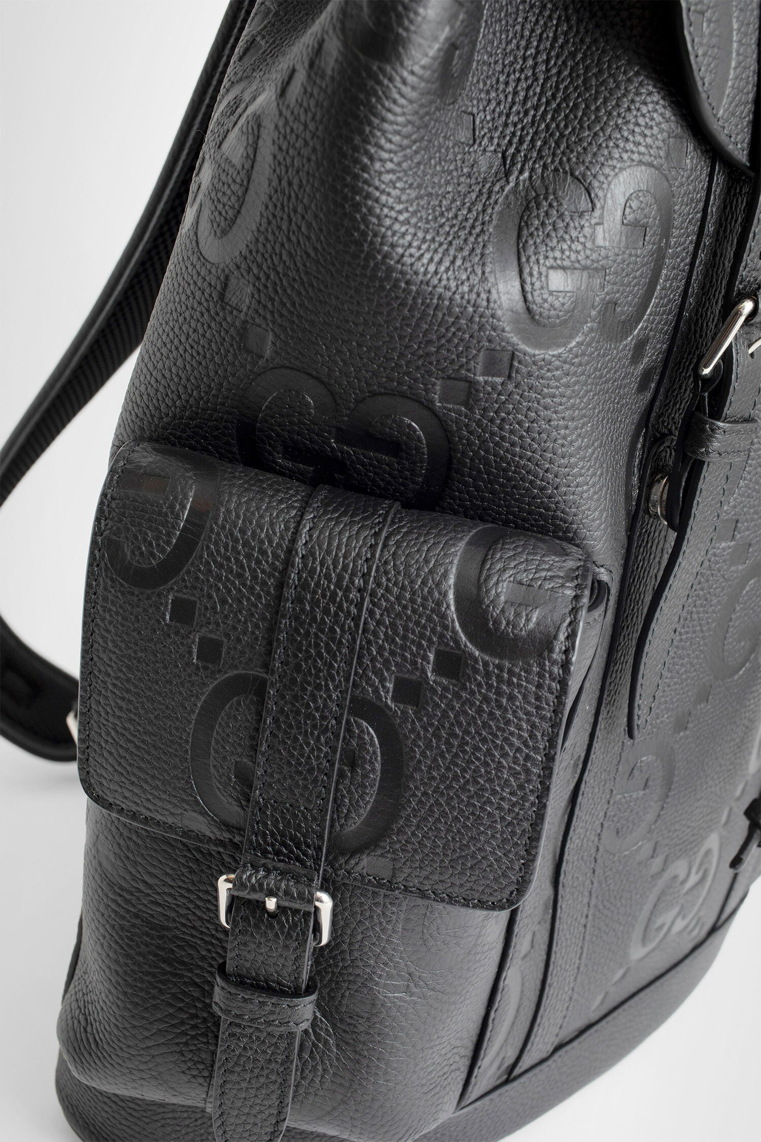 Gucci GG-debossed Leather Backpack in Black for Men