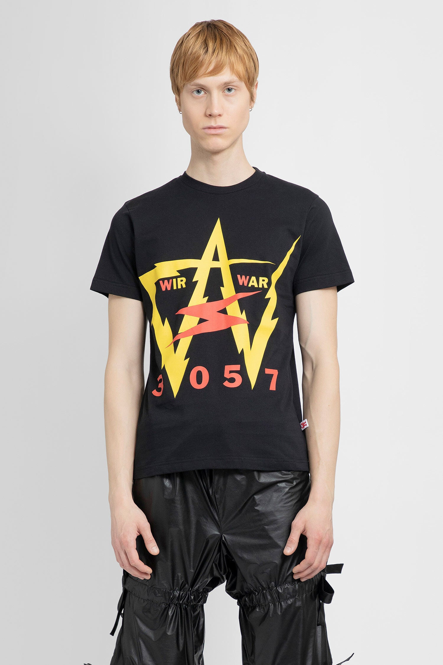 WALTER VAN BEIRENDONCK MAN BLACK T-SHIRTS