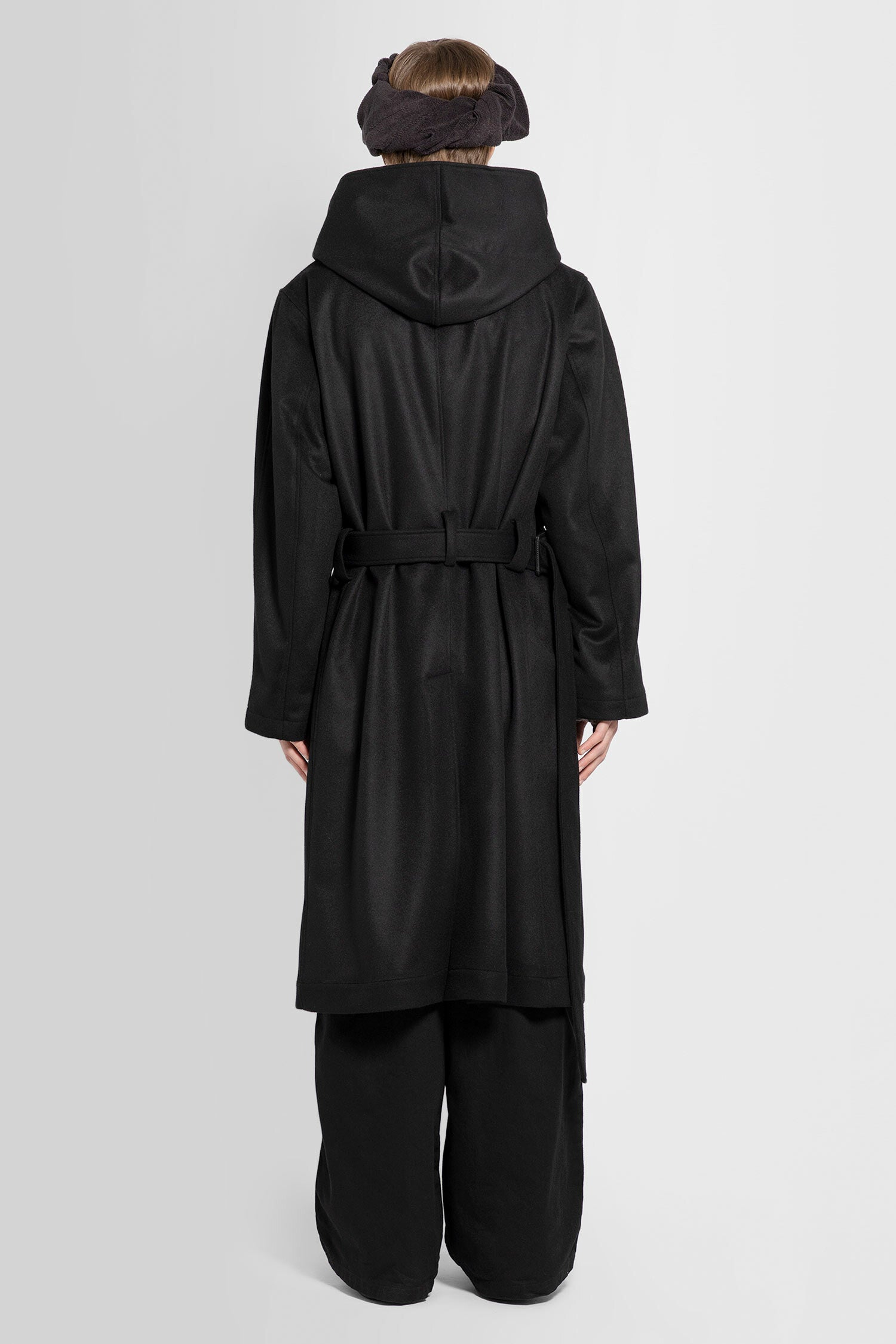 YOHJI YAMAMOTO BLACK COATS