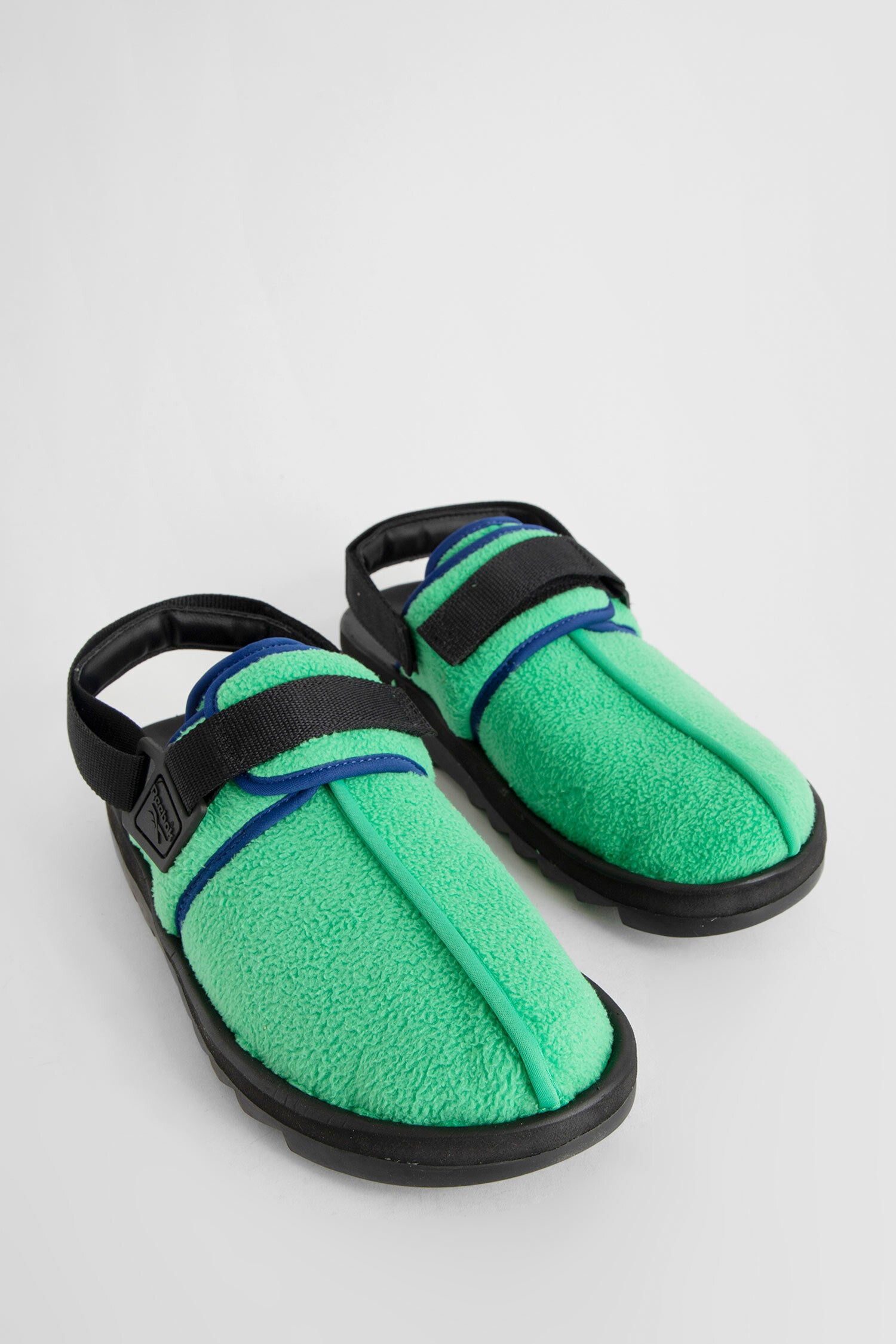 REEBOK GREEN SLIDES