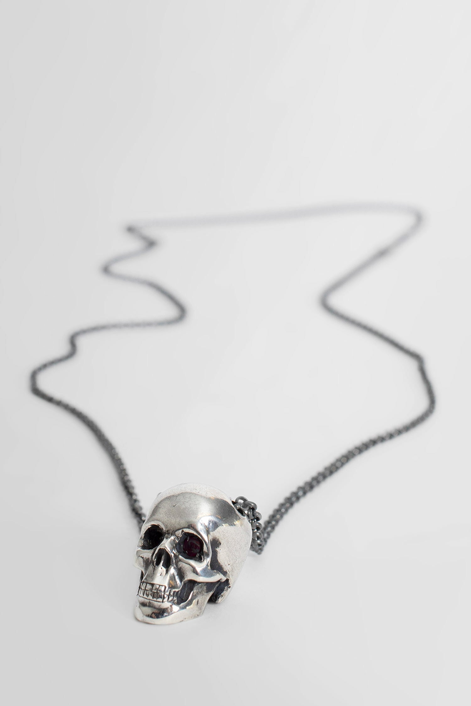 UGO CACCIATORI UNISEX SILVER NECKLACES