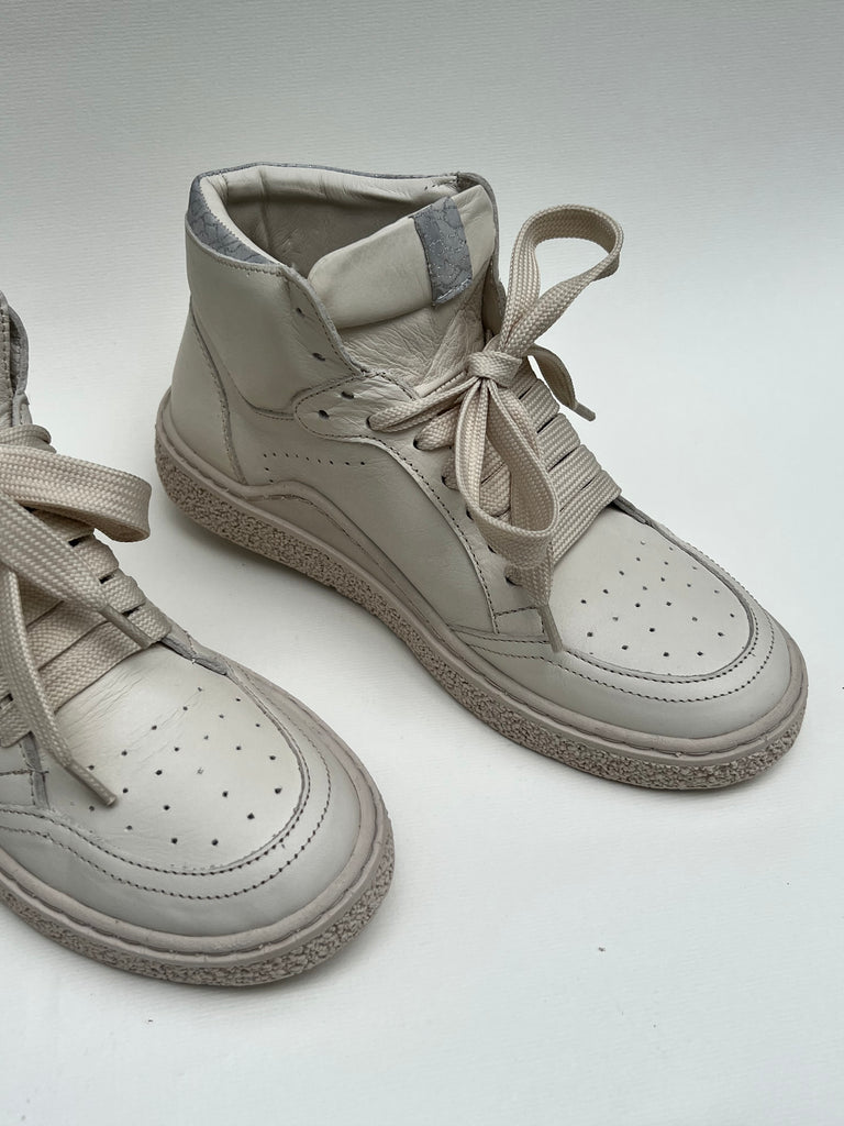 Sneakers | White Store Armenia