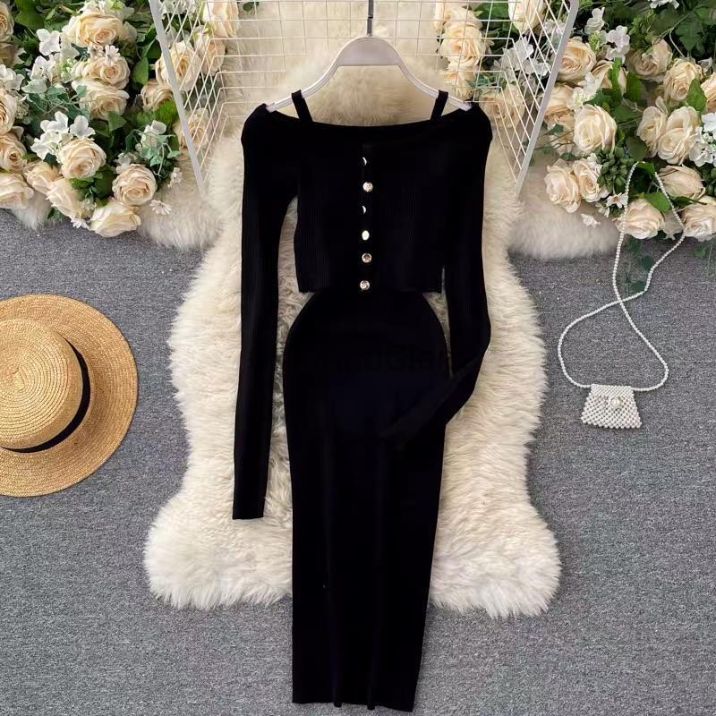 Venice Bodycon Dress with Cape - GLAD AND GLAM