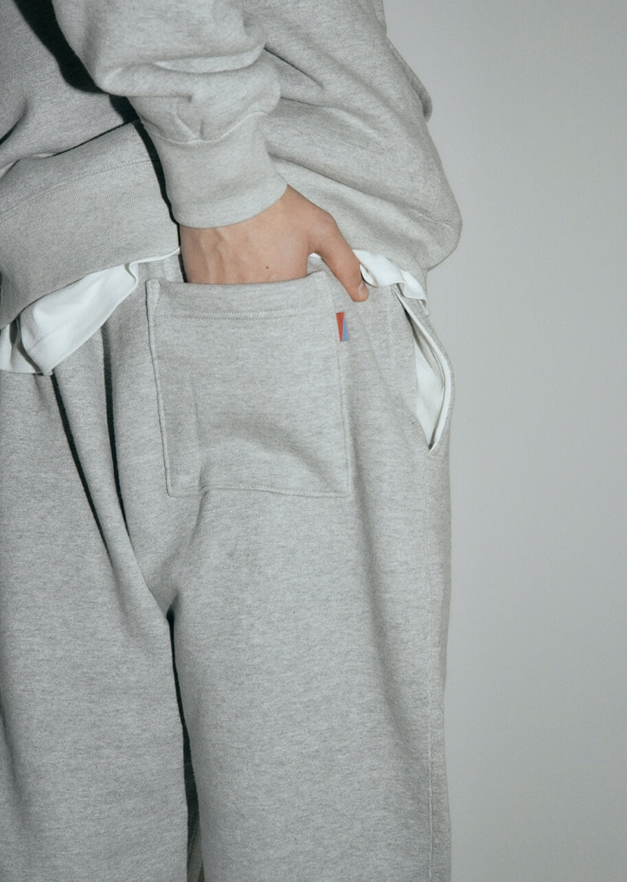 希少Lサイズ nevver × BROCHURE SWEAT PANTS