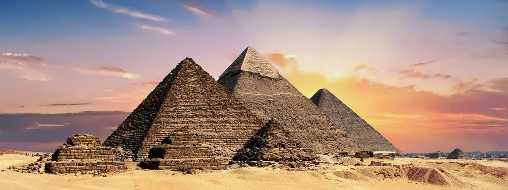 La Géométrie sacrée est présente dans les pyramides en égypte