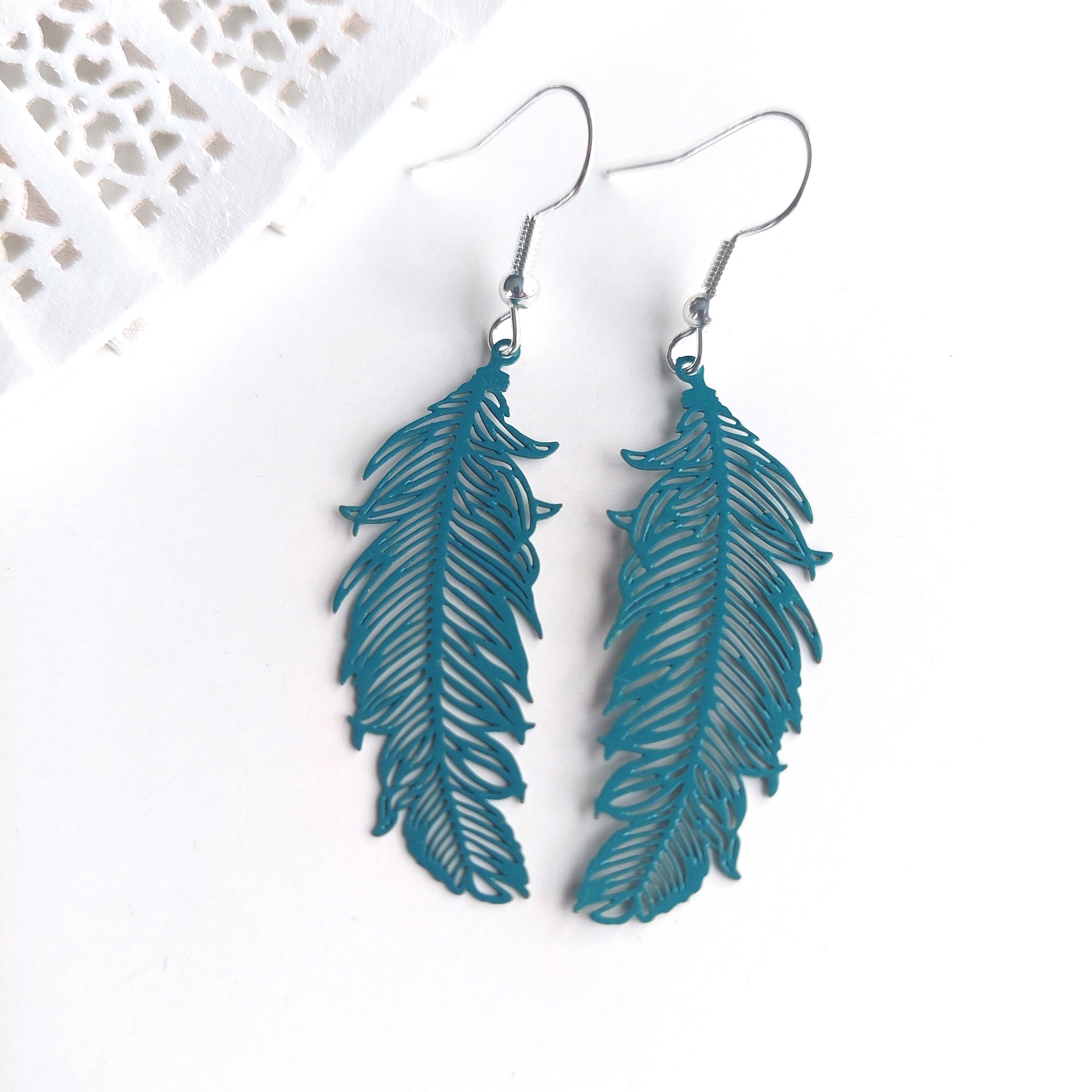 Hook Earrings Silver Metal Bird Feather Peacock Gray Beads – alwaystyle4you