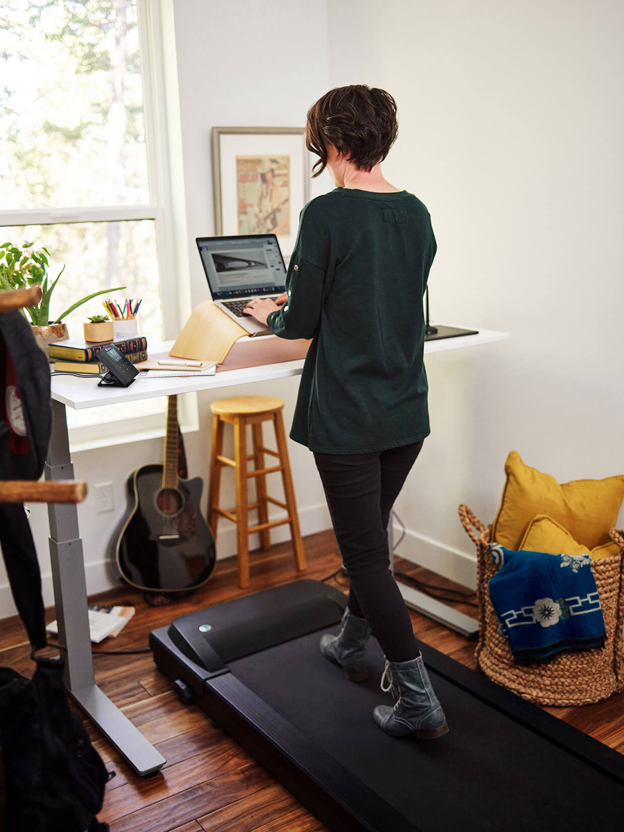 electric height standing desk