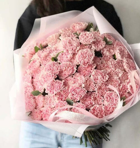 Bouquet of 55 stems of Light Pink Carnations – ART Flowers LA