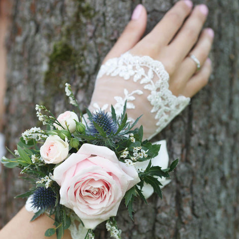 a pair & a spare | Flower bracelet, Most beautiful flowers, Fresh flowers