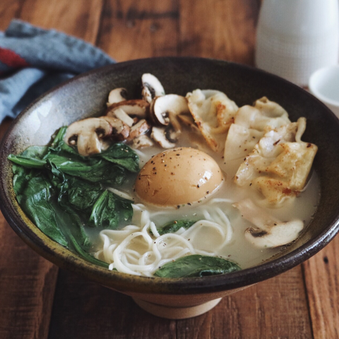 lommetørklæde Ged barndom The Difference Between Pho and Ramen – Mike's Mighty Good
