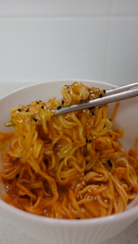 Vegan Spicy Cheesy Ramen