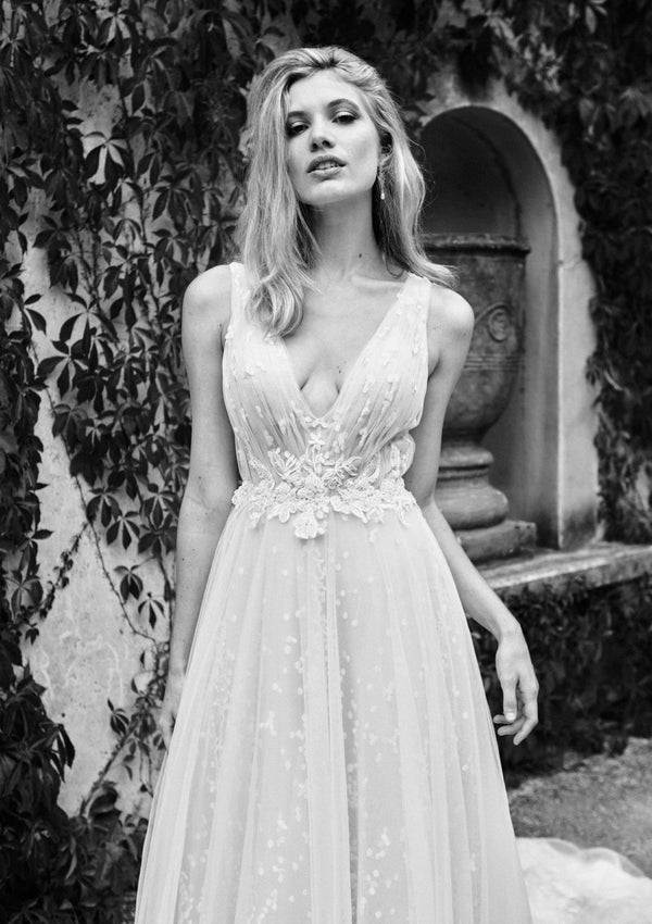 Bridal Dresses - New Zealand Designer Wedding Gowns | Miss Chloé Bridal ...