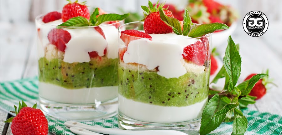 Unleash Your Creativity With Kiwi Strawberry Whipped Cream Variations