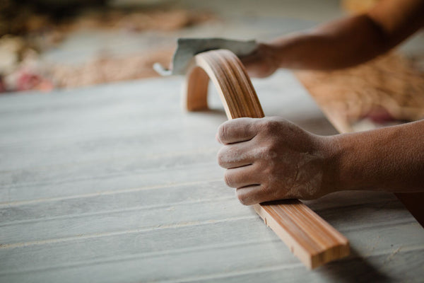 اضاءة خشبية صناعة يدوية