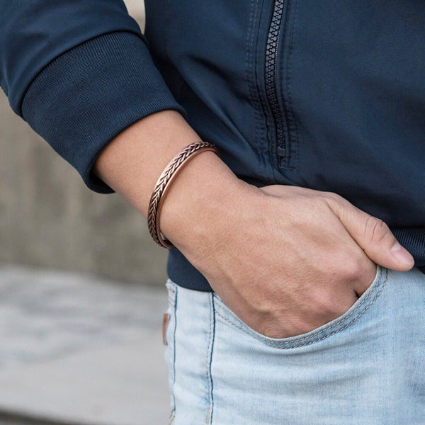 Vanita-bracelet-jonc-opent-adustable-cuivre-magnetique-porty-sur-poignet-homme
