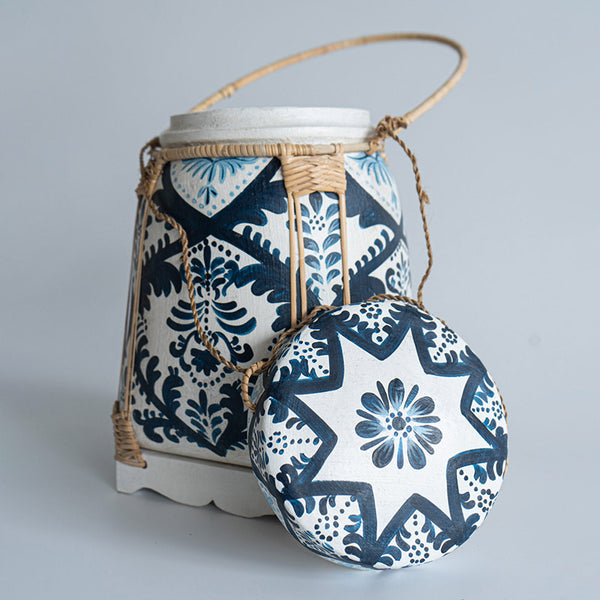 Box-the-thailandaise-motif-oriental-bleu-et-blanc