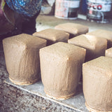 fabrication-artisanale-de-boite-a-riz-ou-a-the-thailandaise