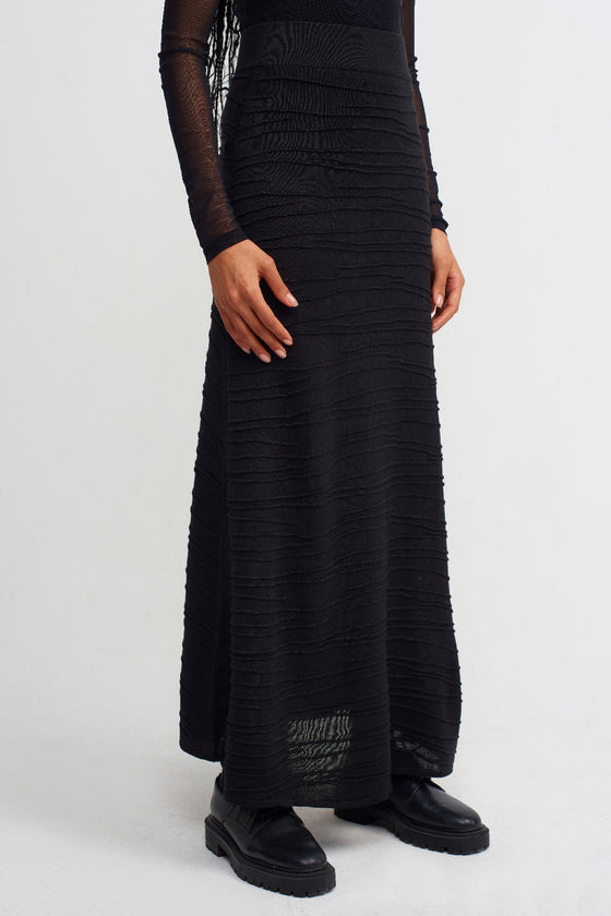 Black Jacquard Patterned Long Skirt-Y232012008