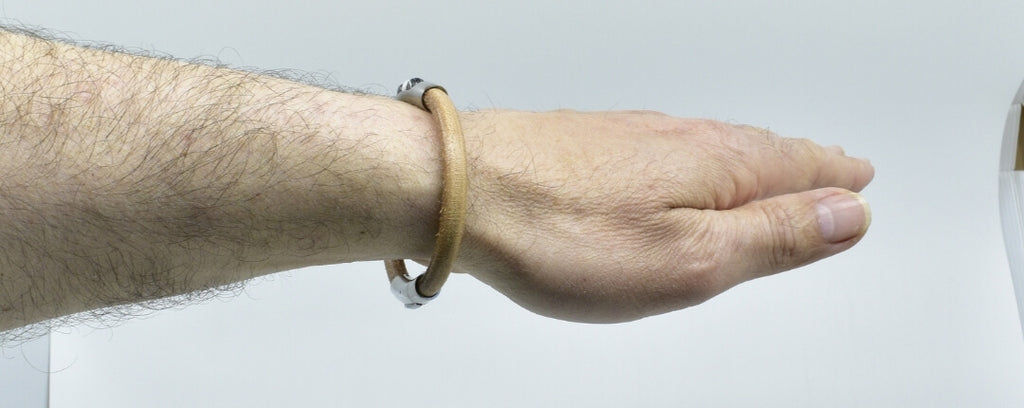 Rendu de la taille ajuster de son bracelet titane ∣ Bijoux Titane France®