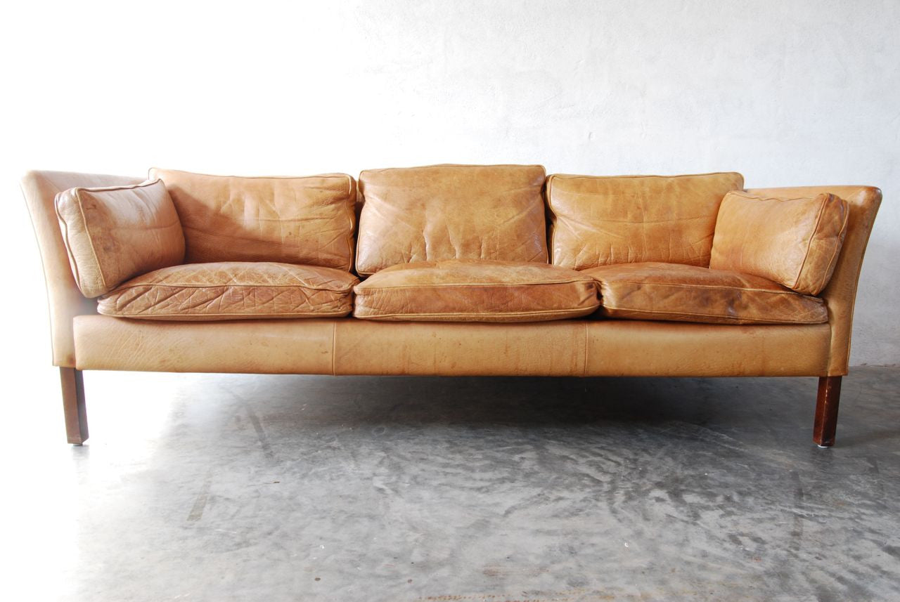 Three seat leather sofa in buffalo | CHASE & SORENSEN