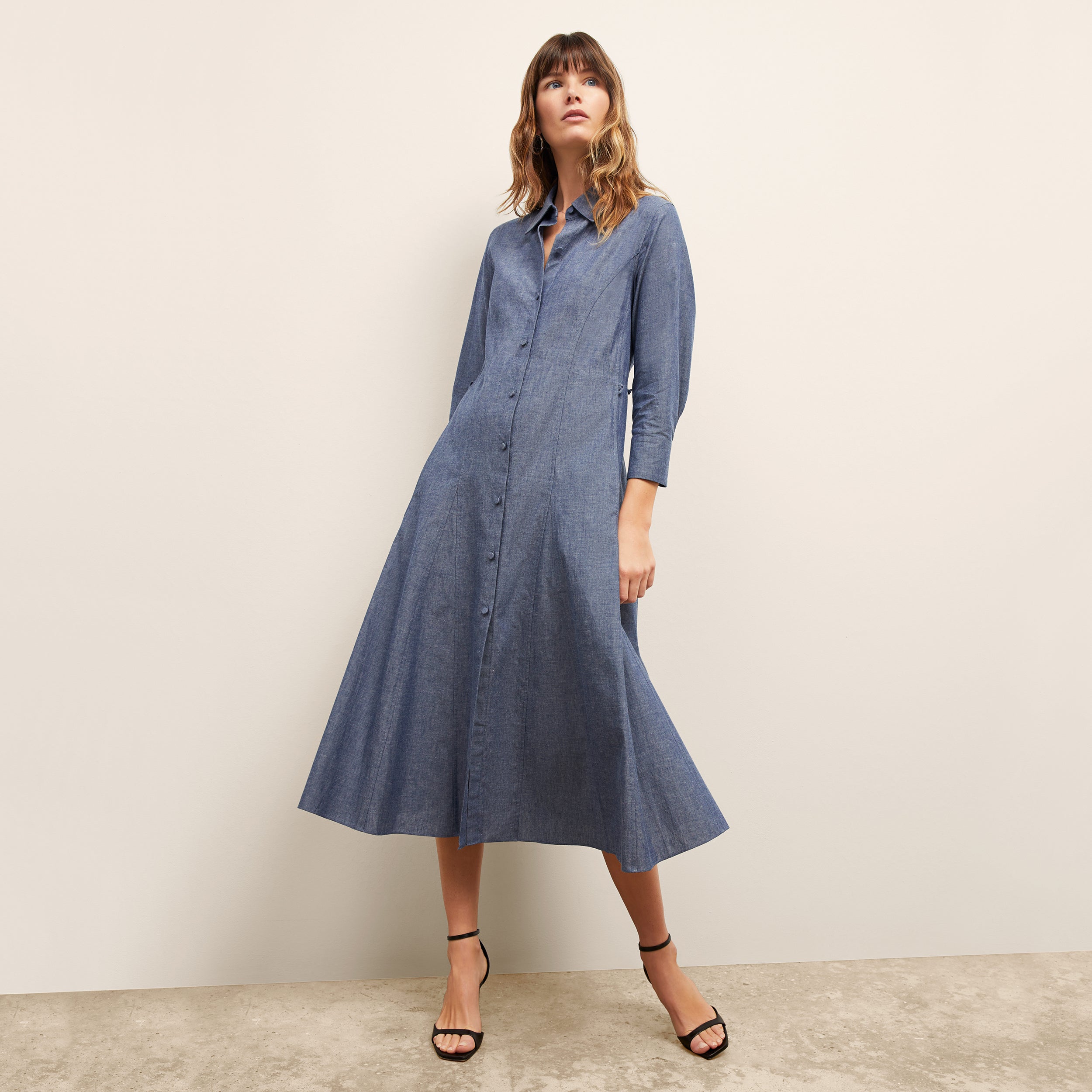 M.m.lafleur The Pepper Dress - Chambray In Blue