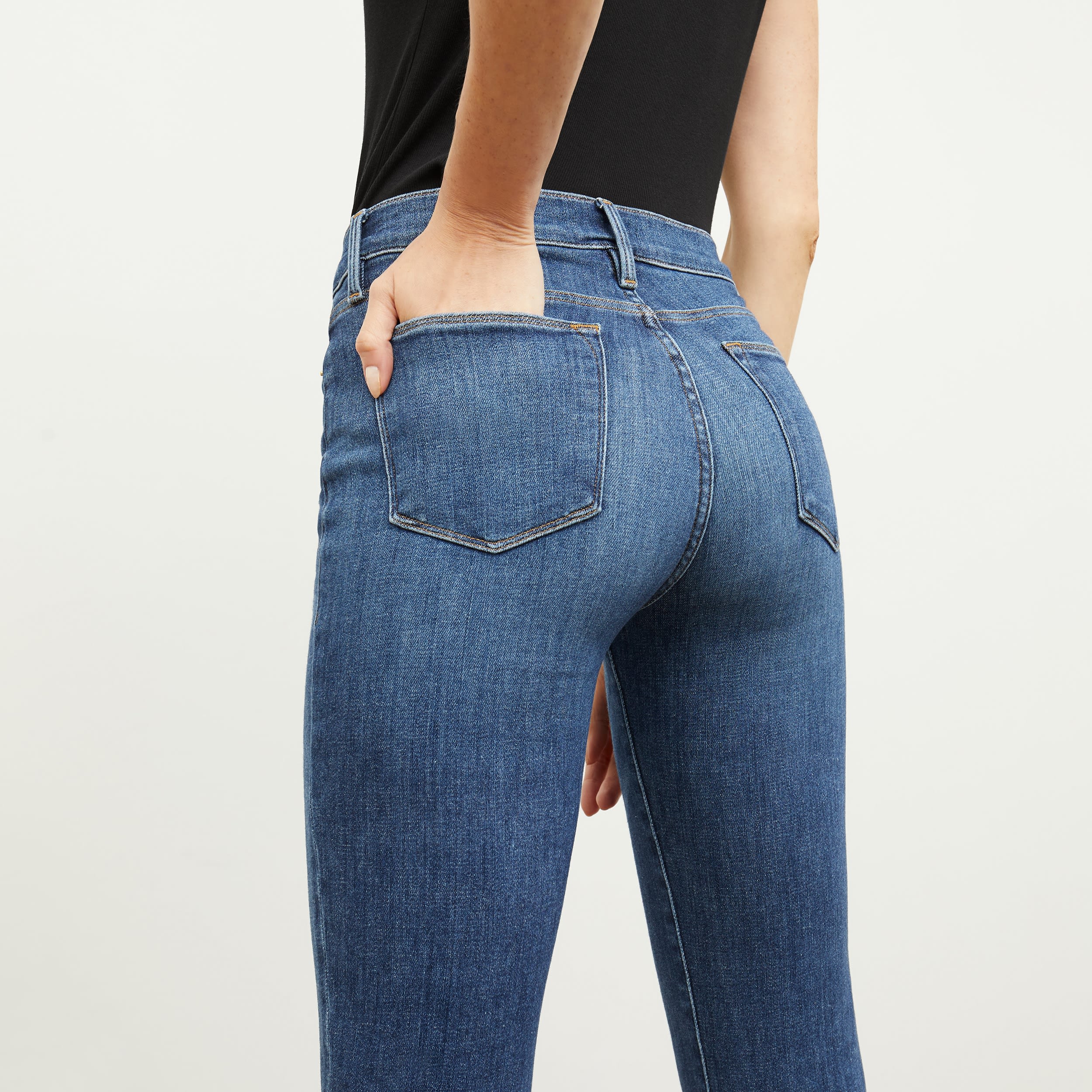 Frame Denim Le High Straight Jean :: Bestia – M.M.LaFleur
