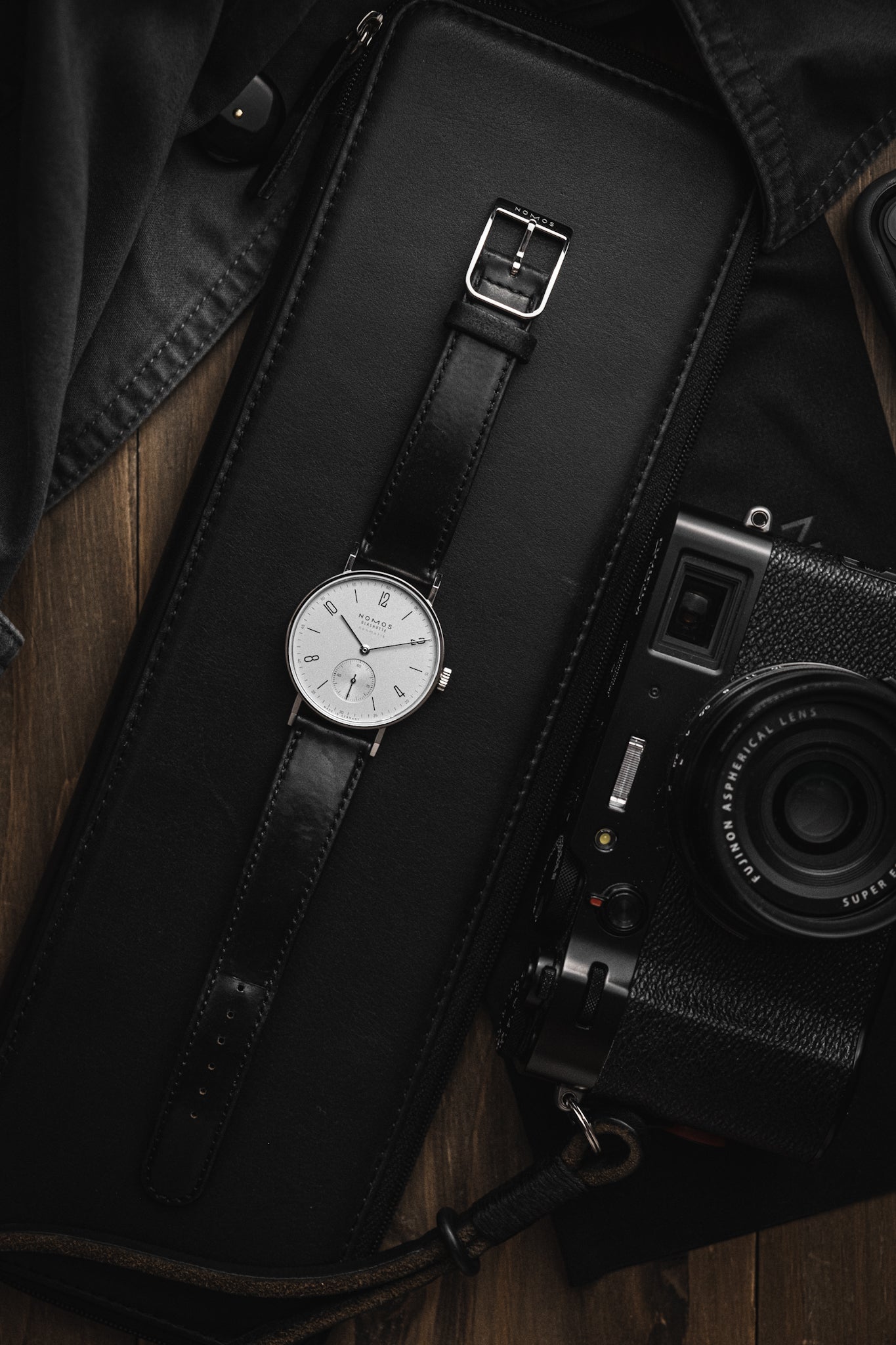 How to properly center a watch in your composition