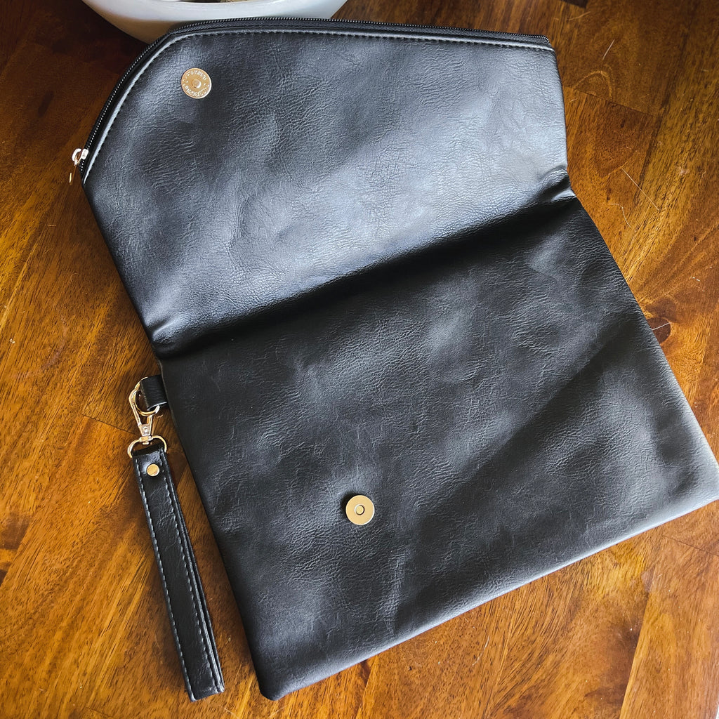 PHIGVEL (フィグベル) LEATHER PURSE クラッチバック - 通販