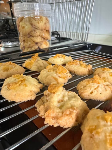 Cornflake cookies. Photo by Karen.