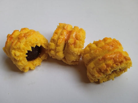 Rolled pineapple tarts. Photo by Wiki Farazi.