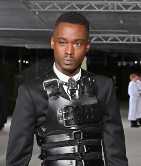 top-male-celebrities-who-complement-their-style-with-harnesses-3