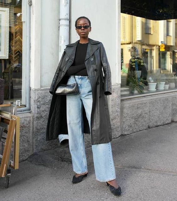 Long coat with high waisted jeans