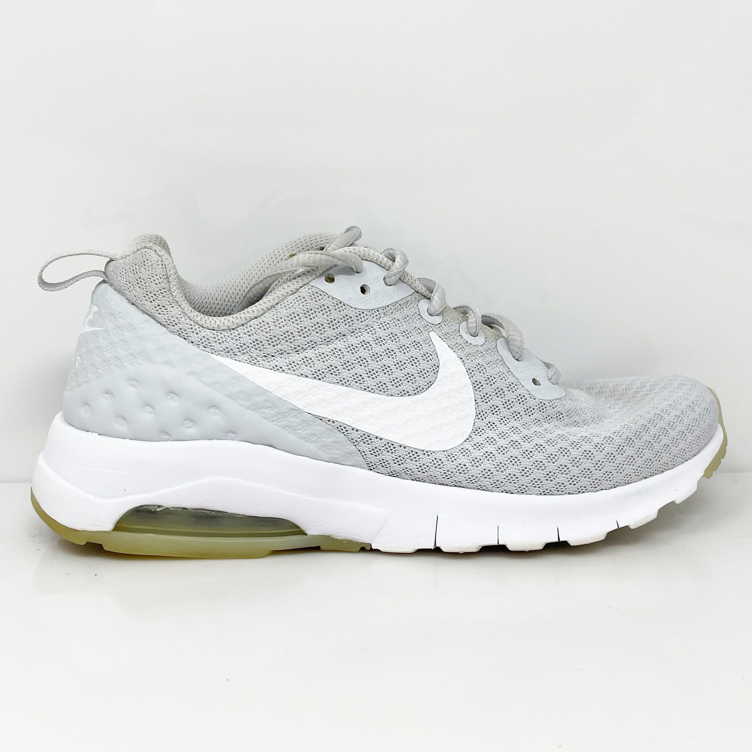 Parámetros Limpiar el piso beneficioso Nike Womens Air Max Motion 833662-010 Gray Running Shoes Sneakers Size–  SneakerCycle