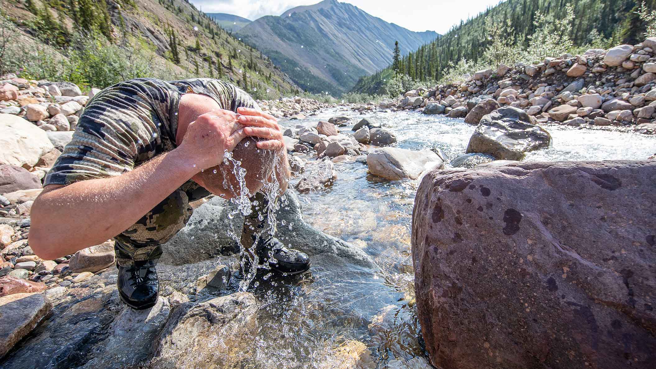 How do you wash hunting clothes?