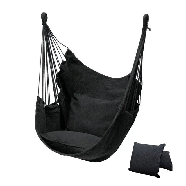  Hammock Style Beach Chair with Simple Decor