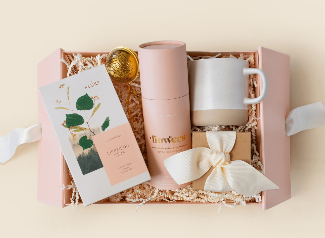Women Gifts Set - Tea Gifts - Tea Gift Set - Includes: Tea Infuser, Novelty  Socks For Women, Tea Cup For Loose Tea, Tea Gift Box - Christmas Gifts For  Women 