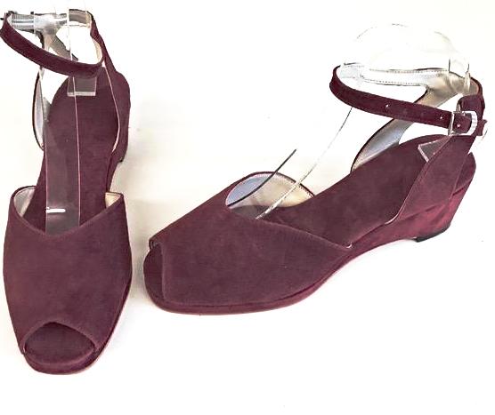 maroon wedge heels