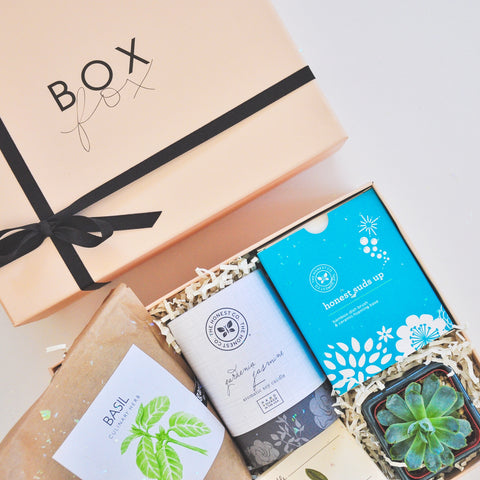 BOXFOX + THE HONEST COMPANY GIFT BOXES