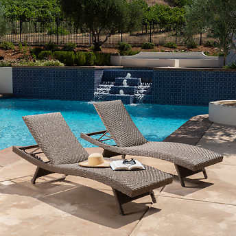 brown pool chairs