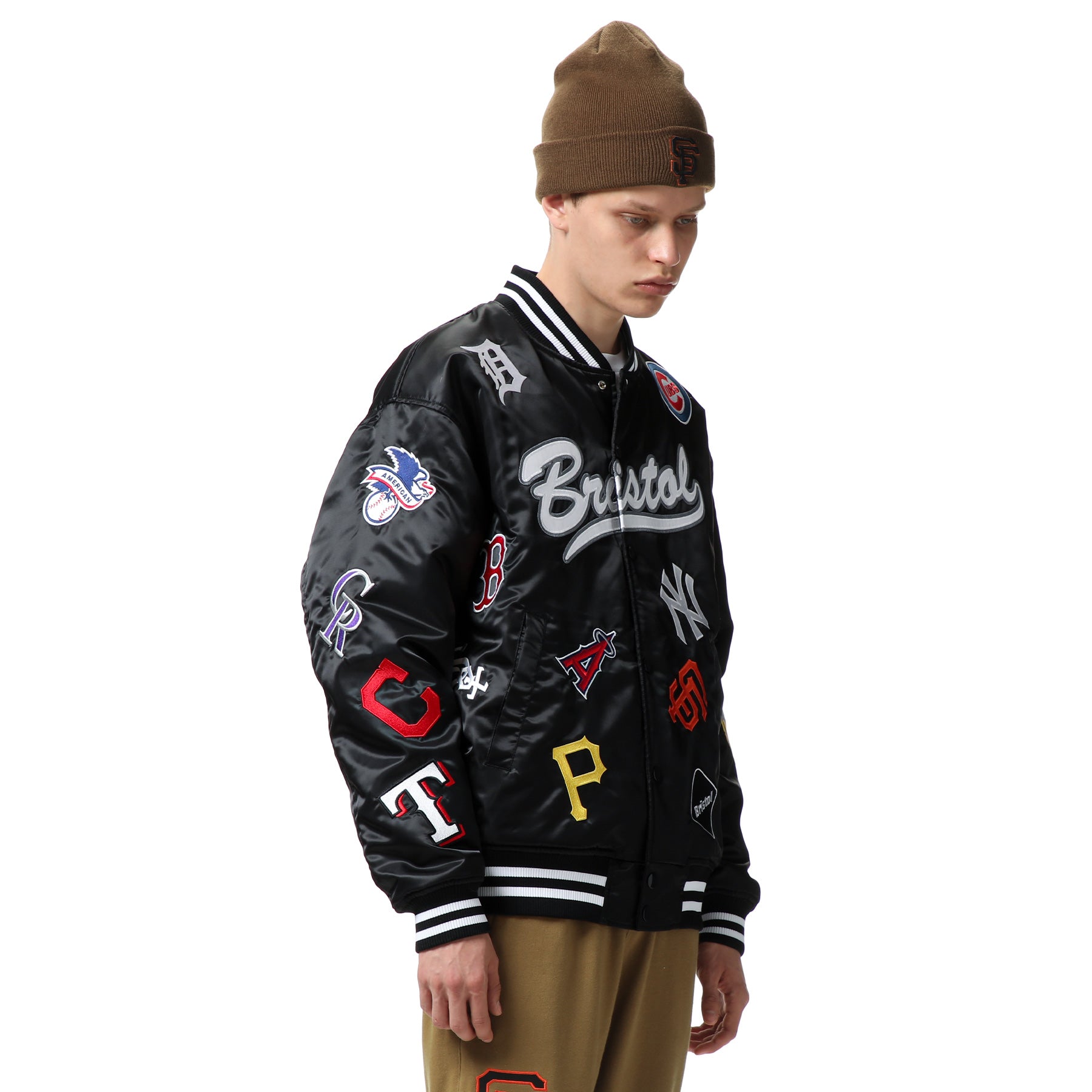 検討します【21aw】FCRB MLB REVERSIBLE VARSITY JACKET